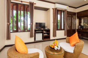 Hilltop Deluxe – 4